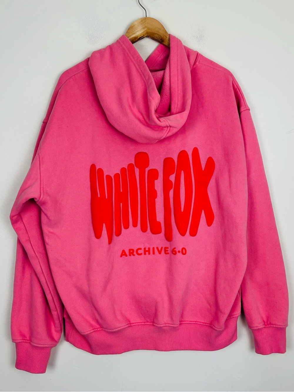 White Fox Pink Coral Archive 6.0 Hoodie. Size M/L - Picture 2 of 6